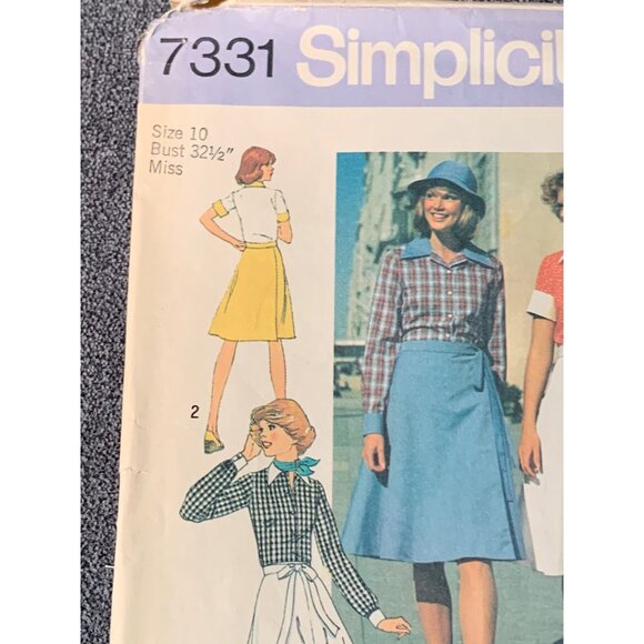 Simplicity Misses Skirt Shirt Sewing Pattern sz 10 7331 - Picture 2 of 3